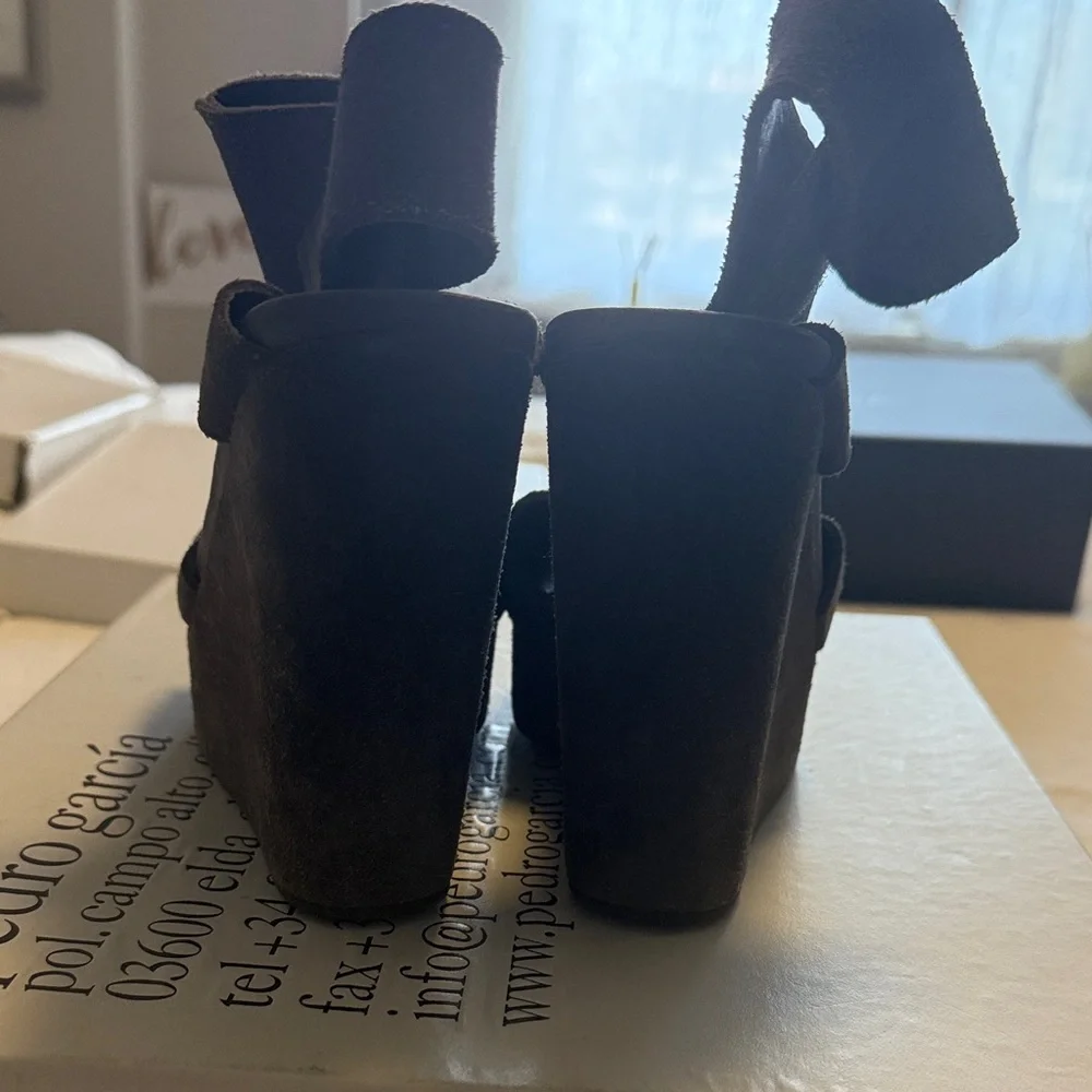 Pedro Garcia Charcoal Wedge Shoes - Picture 4 of 5